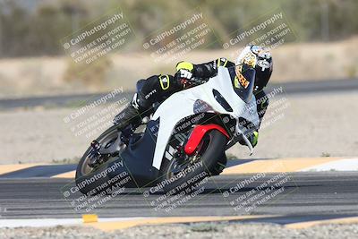 media/Oct-30-2025-Racers Edge (Thu) [[dabbdaf680]]/3-B Group/Session 5 (Turn 6)/